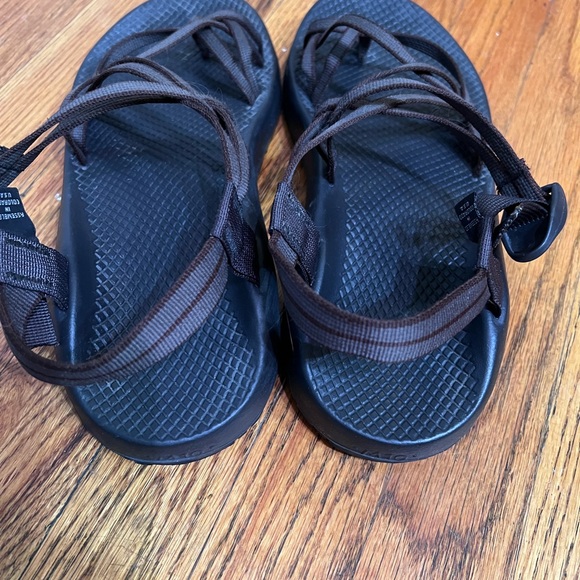 Mens Chaco ZX sandals size 10. - Picture 5 of 5
